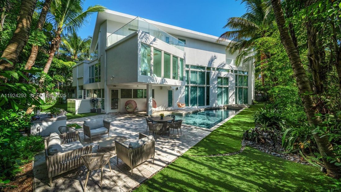 House in Golden Beach, Florida, United States 3 - 16825323