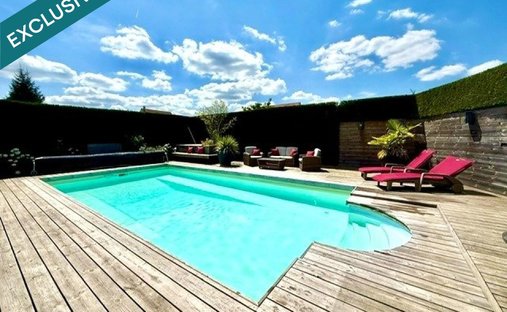 Castle for Sale in Oigny-en-Valois, Hauts-de-France, France