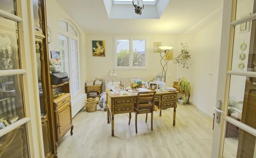 North Caen, Castle (12 Bedrooms) By The Seaside With Outbuildings Set In 1.1 Ha (2.47 Acres) Of Encl