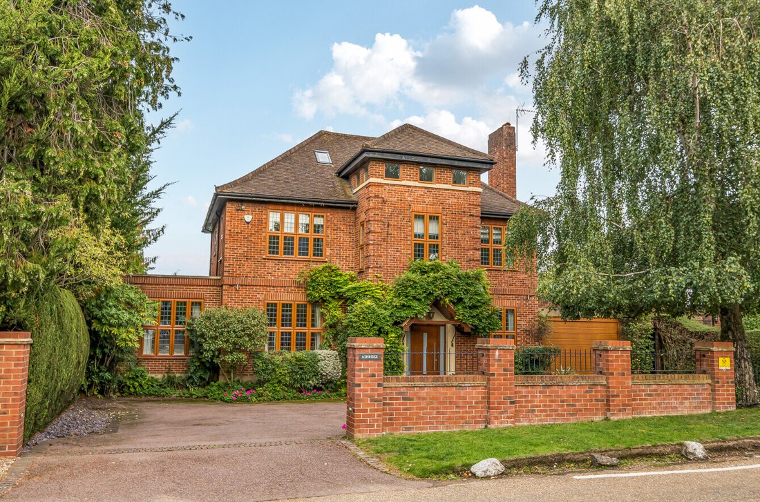 House in Radlett, Hertsmere, England 1 - 16825075