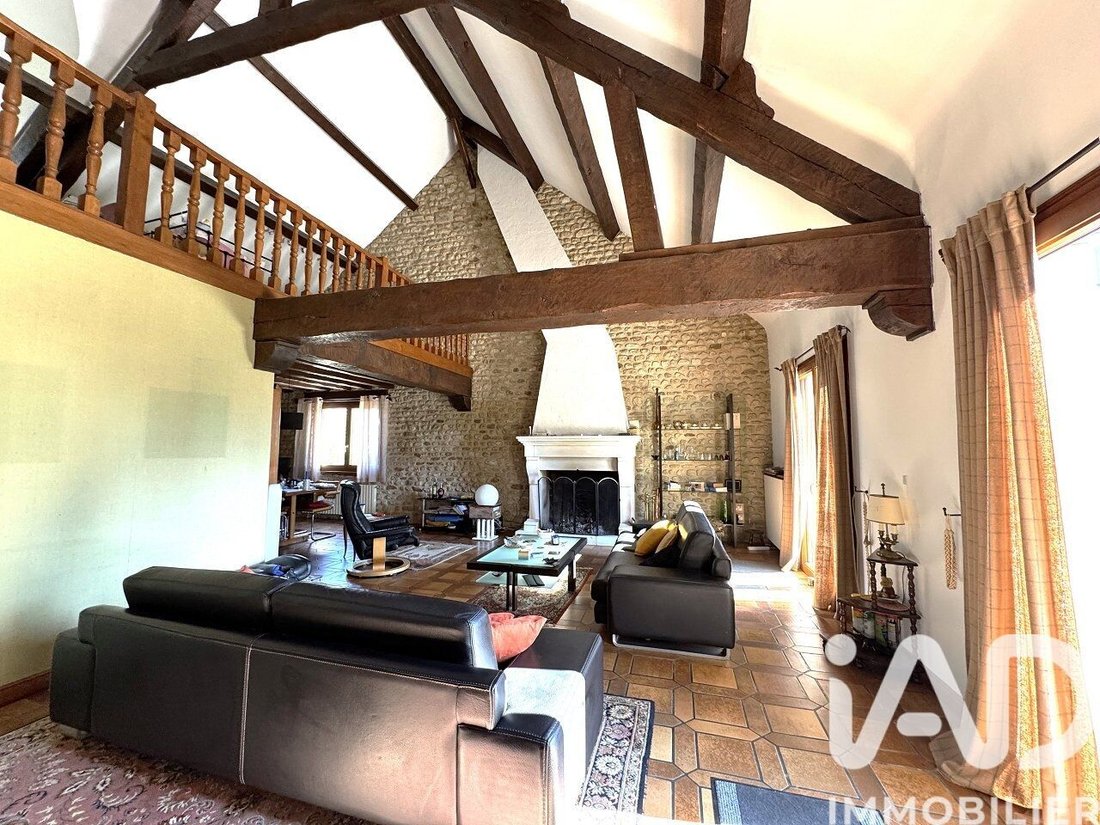 House in Gressey, Ile-de-France, France 2 - 16827792