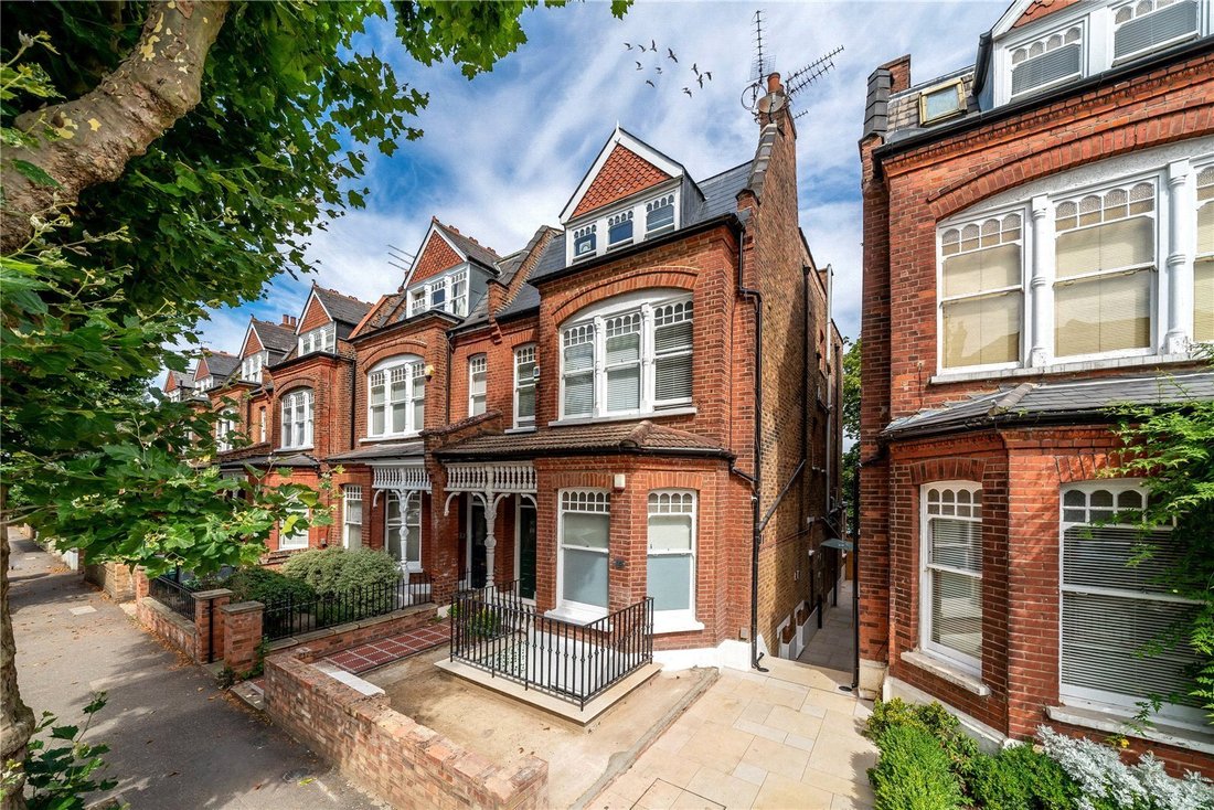 Apartment in Muswell Hill, Haringey, England 1 - 16825074