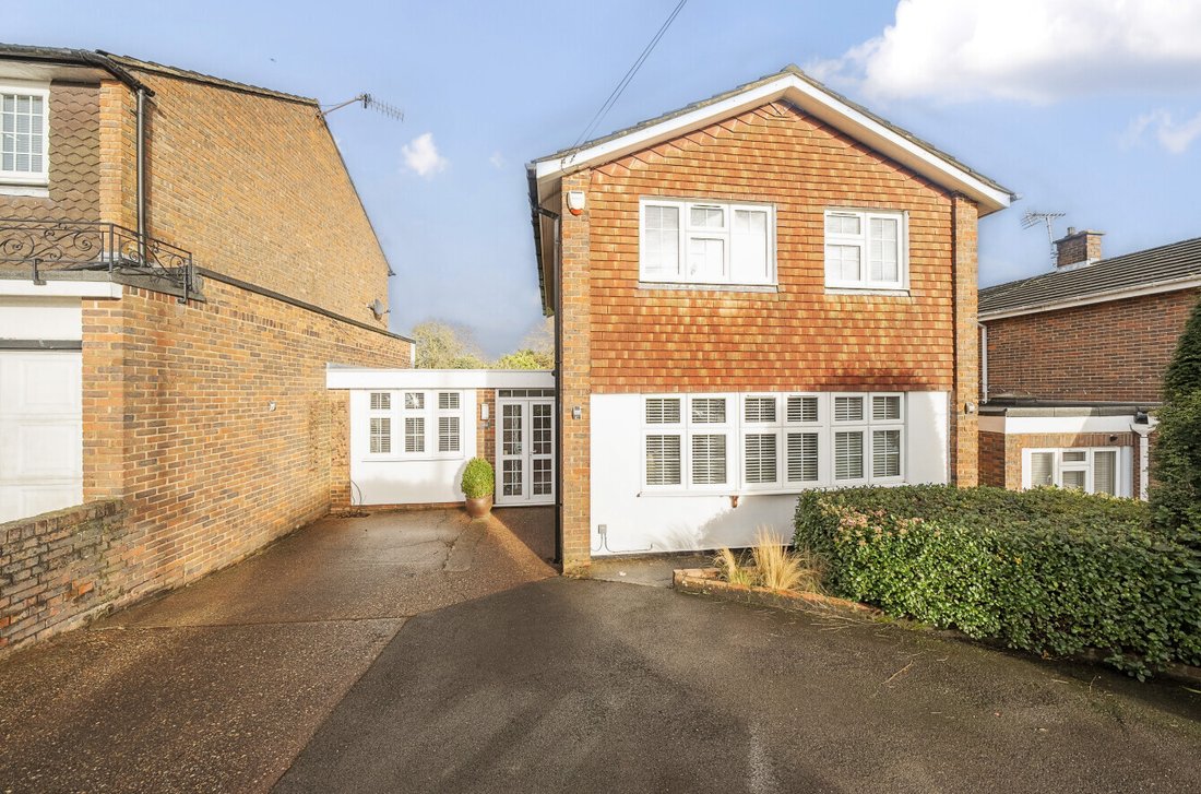 House in Barnet, England 2 - 16824909