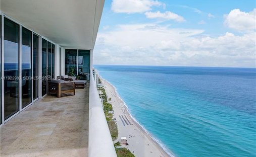 Condo in Hallandale Beach, Florida, United States 1