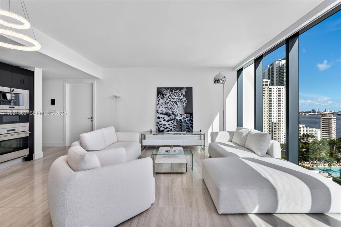 Condo in Miami, Florida, United States 3 - 16827046