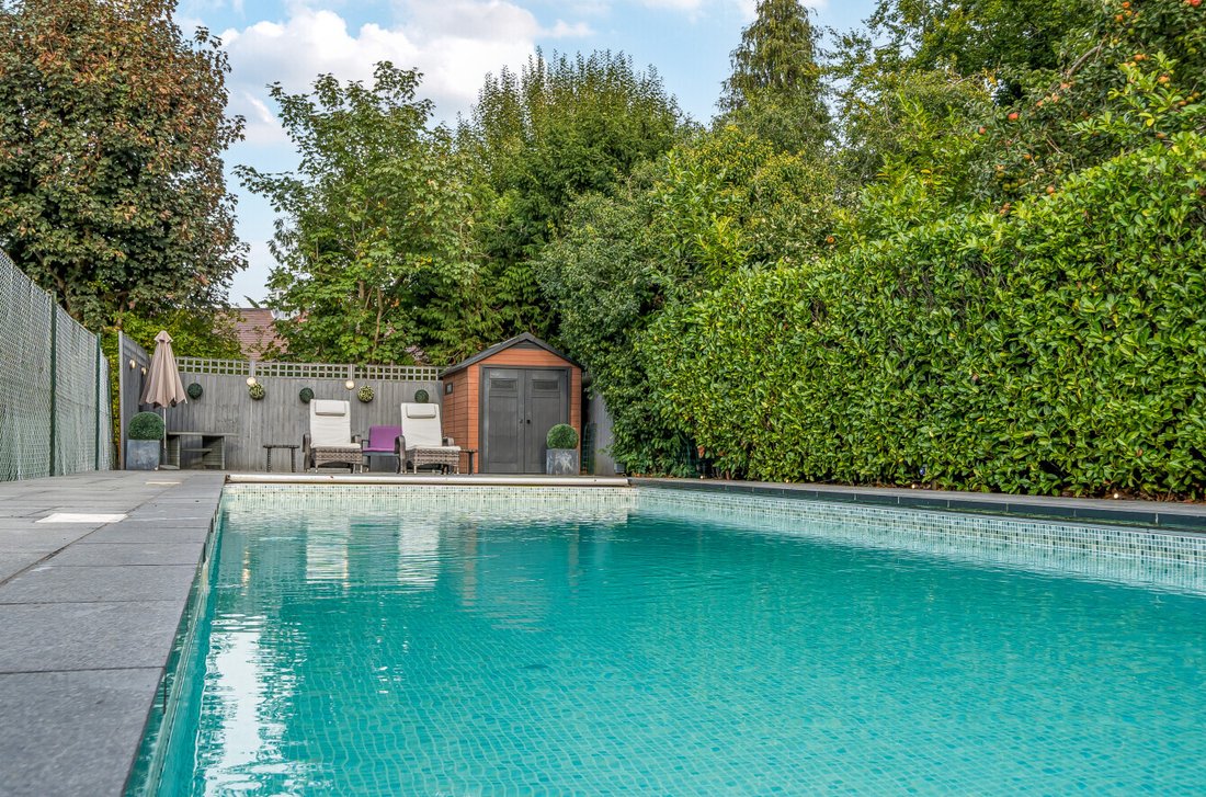 House in Radlett, Hertsmere, England 5 - 16825075