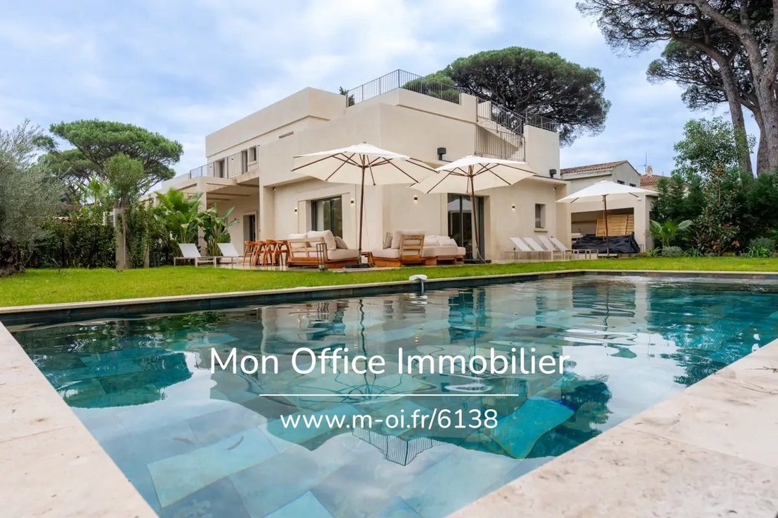 House in Zone Ouest Urbaine, Saint-Tropez, France 1 - 16819655