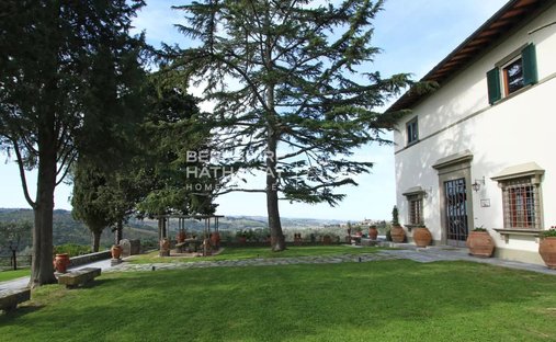 Castle for Sale in San Casciano In Val di Pesa, Tuscany, Italy