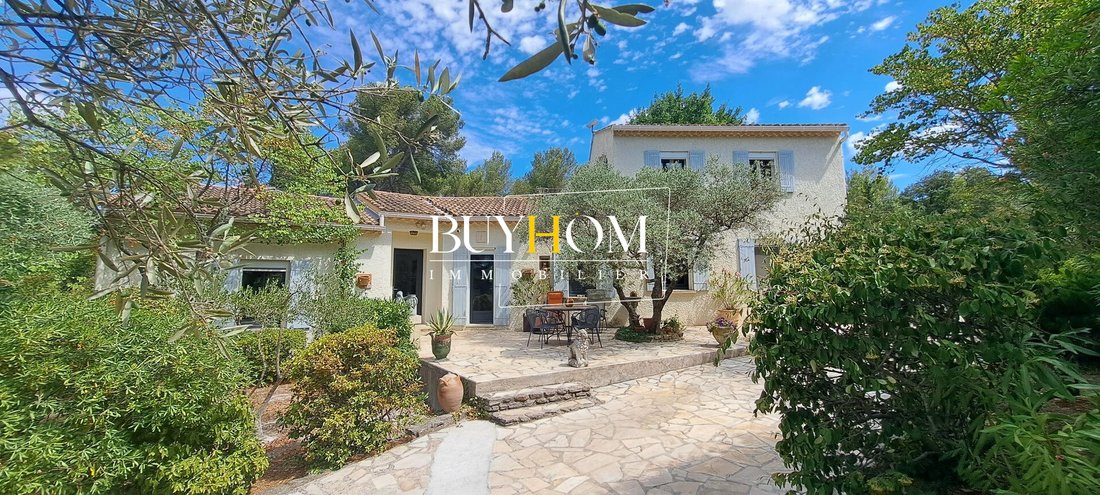 House in Nevons-route d'Apt, L'Isle-sur-la-Sorgue, France 1 - 16827482