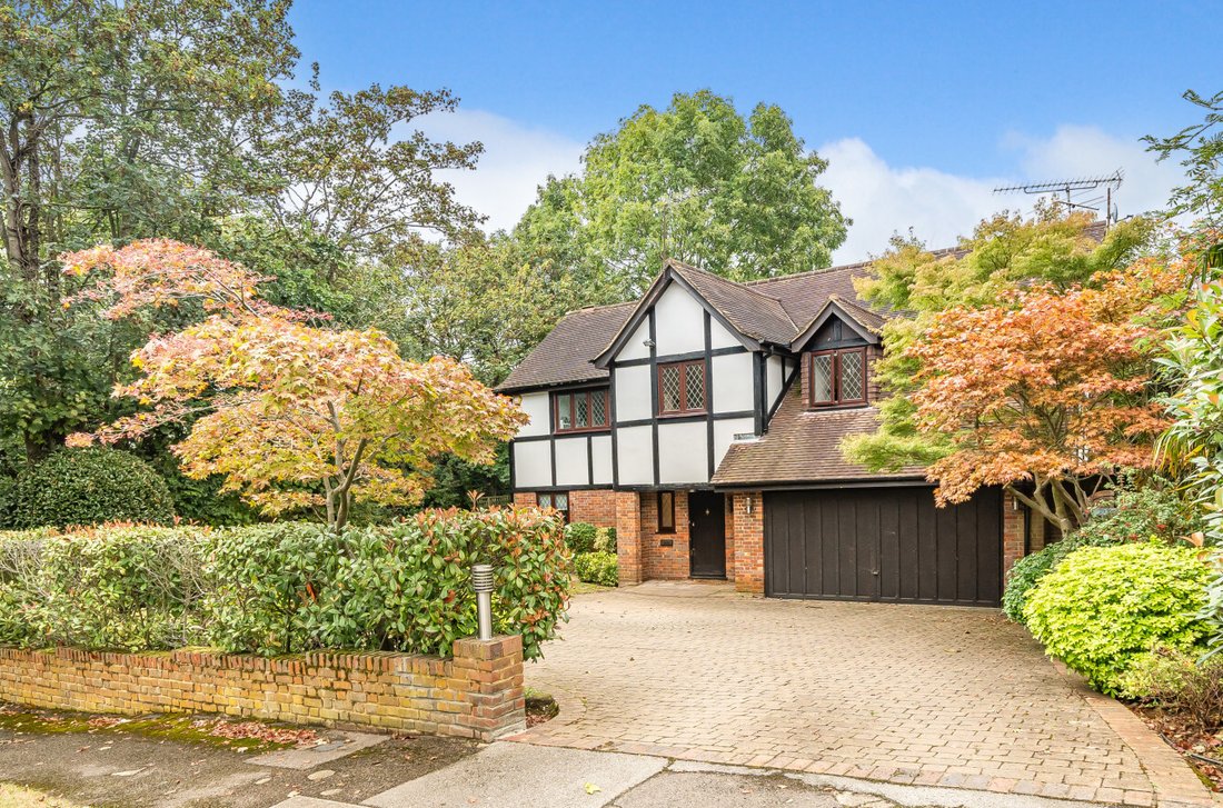 House in Barnet, England 1 - 16825119