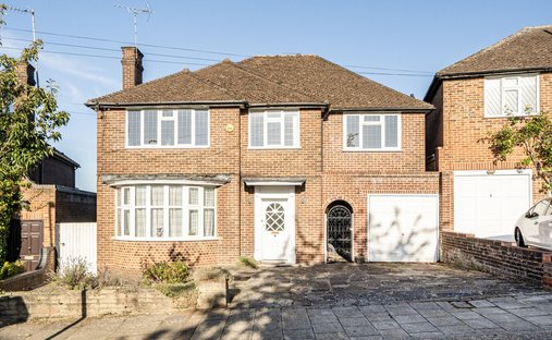 House in Barnet, England 1