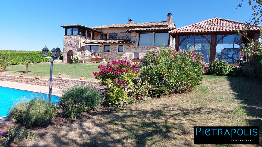 House in Saint-Amour-Bellevue, Bourgogne – Franche-Comté, France 3 - 15663135