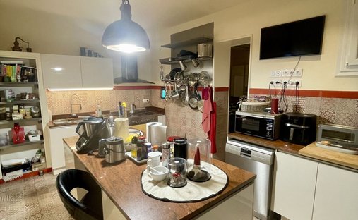 Castle for Sale in Béziers, Occitanie, France