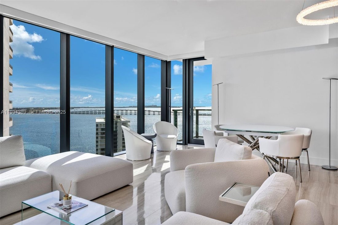 Condo in Miami, Florida, United States 1 - 16827046