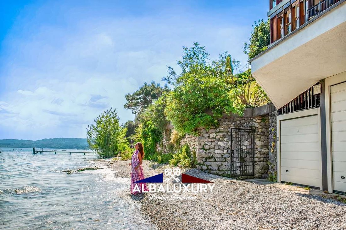 Villa in Padenghe sul Garda, Lombardy, Italy 5 - 16826564
