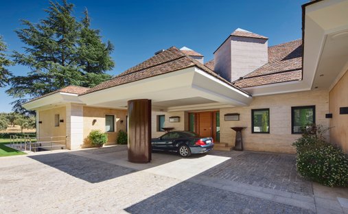 Villa in Moncloa-Aravaca, Madrid, Spain 1