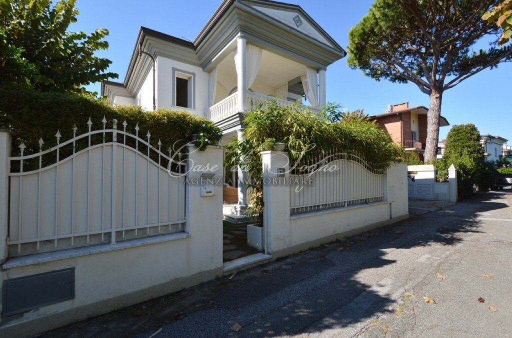Villa in Center, Forte dei Marmi, Tuscany 1 - 16826060