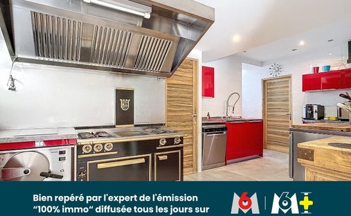 Castle for Sale in Aubagne, Provence-Alpes-Côte d'Azur, France