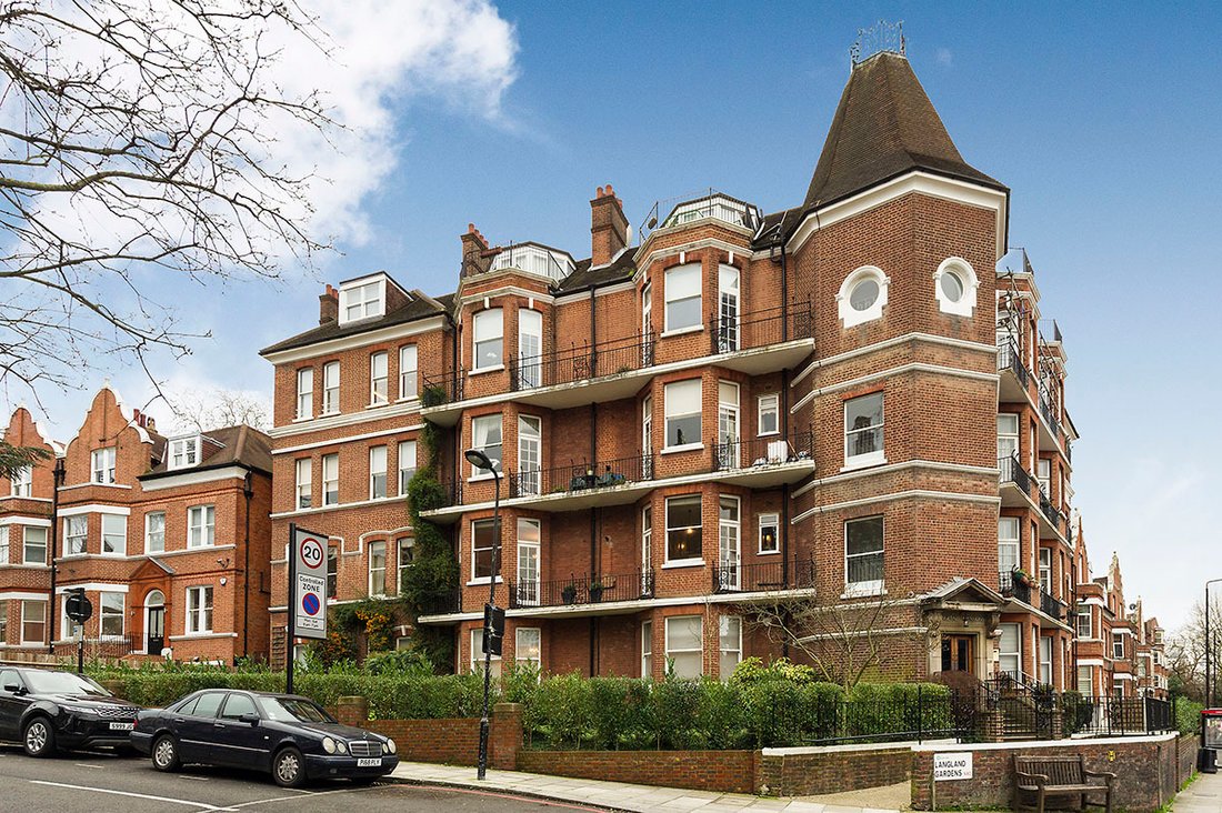 Apartment in West Hampstead, Camden, England 1 - 16824953