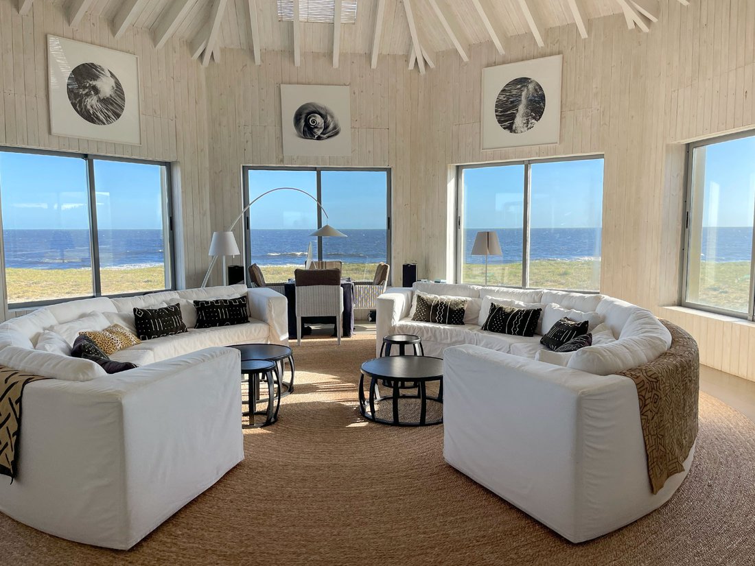 Estate in Punta del Este, Maldonado Department, Uruguay 3 - 16828510