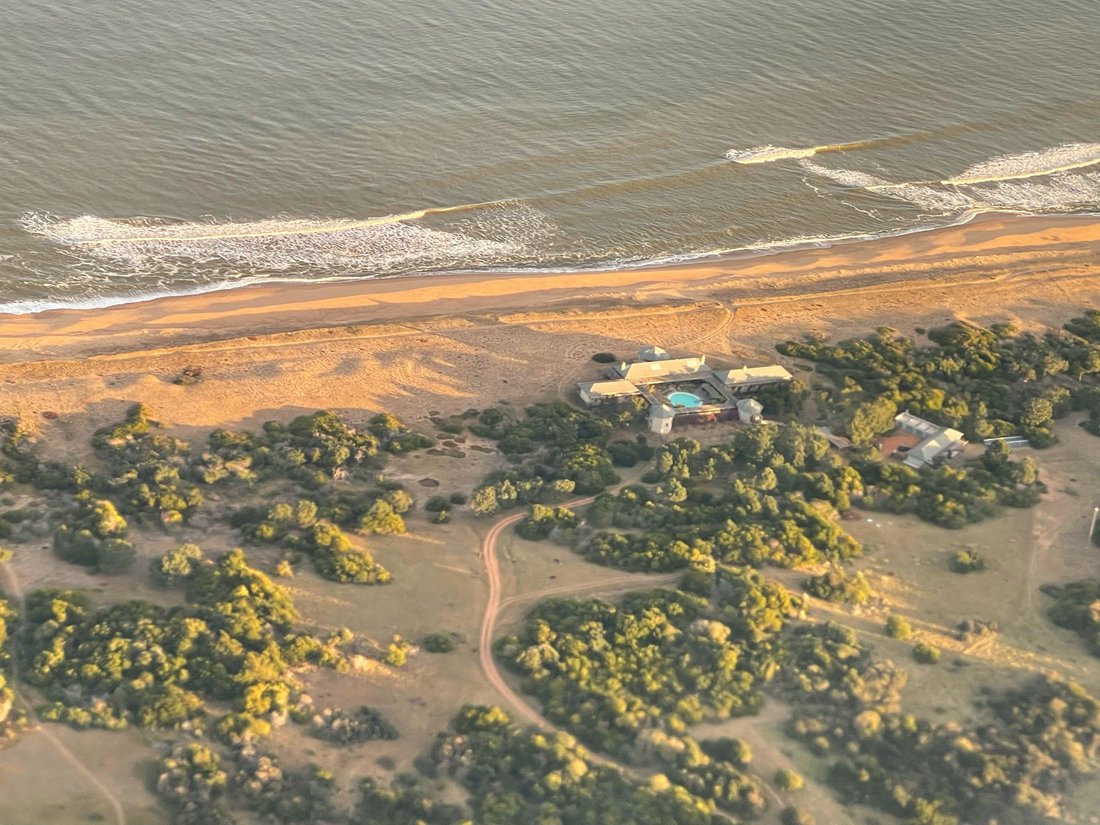 Estate in Punta del Este, Maldonado Department, Uruguay 2 - 16828510