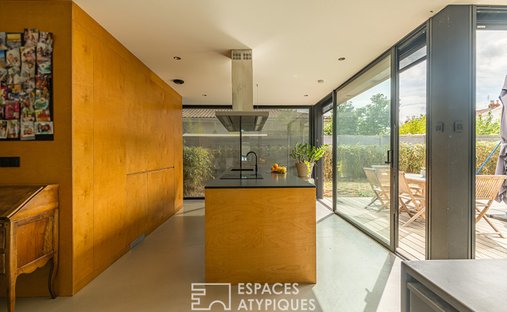 Splendid 19th Century Château, Renovated And Full Of Timeless Charm, Located Just Outside Bordeaux