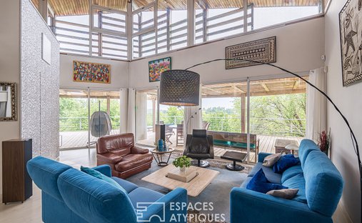 Castle for Sale in Bouliac, Nouvelle-Aquitaine, France