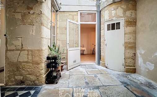 Villa in Capucins-Saint Michel-Nansouty-Saint Genès, Bordeaux, France 1
