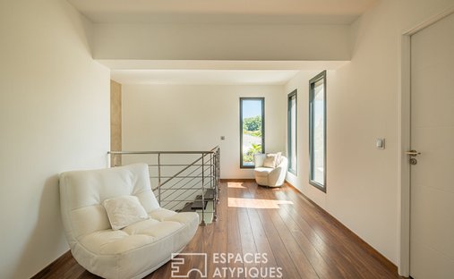 Castle for Sale in Bouliac, Nouvelle-Aquitaine, France