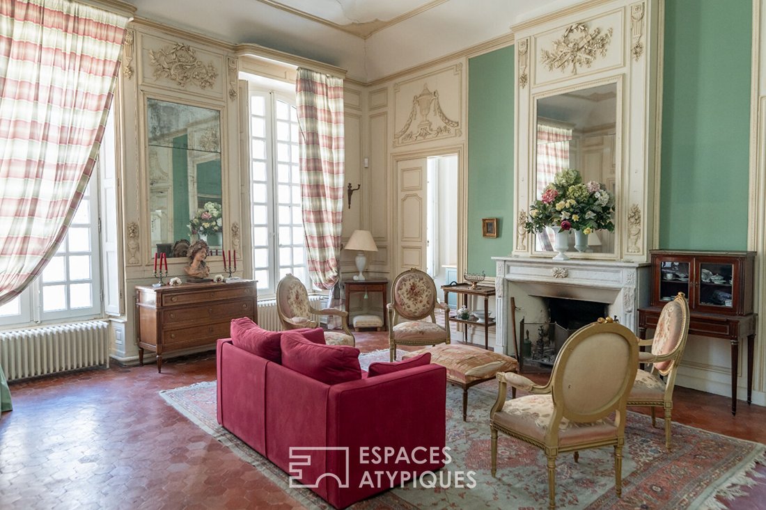 Villa in Bourg-Saint-Andéol, Auvergne-Rhône-Alpes, France 4 - 16828314
