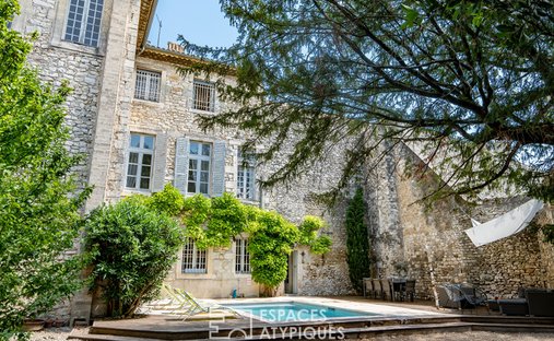 Villa in Bourg-Saint-Andéol, Auvergne-Rhône-Alpes, France 1