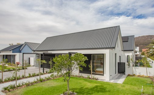 House in Paarl, Western Cape, South Africa 1