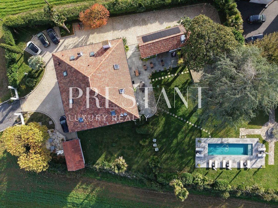 House in Guiche, Nouvelle-Aquitaine, France 1 - 16828600