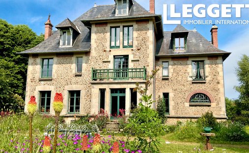 A 19th Century Manor House And Outbuildings, In Almost 3 Hectares Of Grounds, On The Edge Of