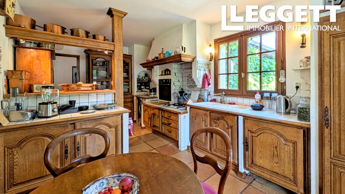 Villa in Nernier, Auvergne-Rhône-Alpes, France 3 - 16742055
