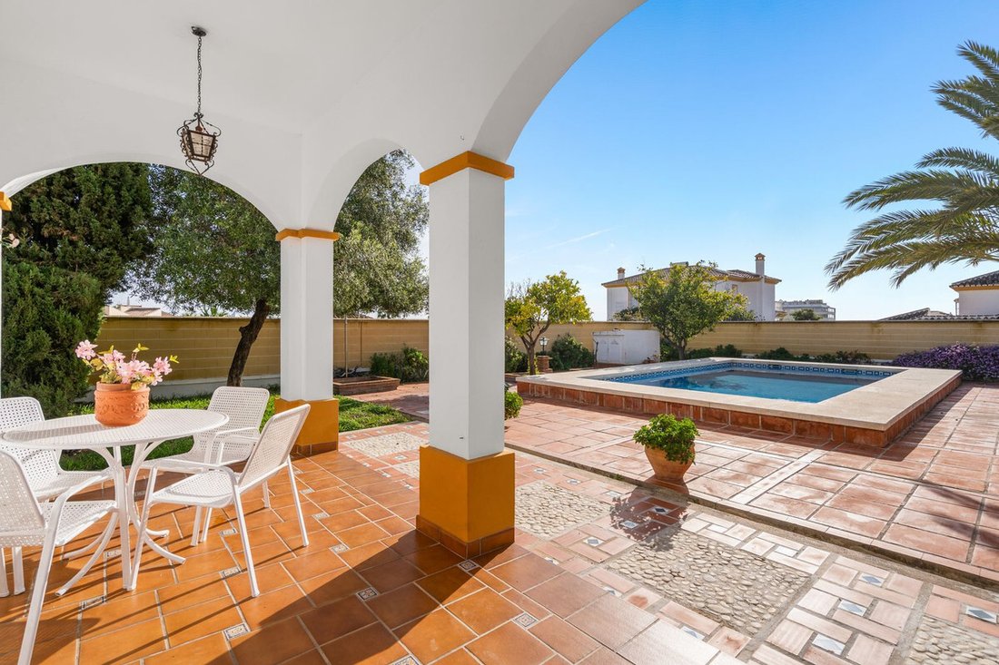 Chalet in Arroyo de la Miel, Benalmadena, Andalusia 4 - 16828159