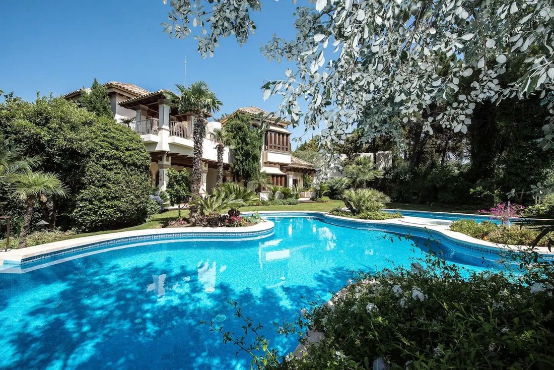 Villa in La Zagaleta, Benahavis, Andalusia 2 - 16829438