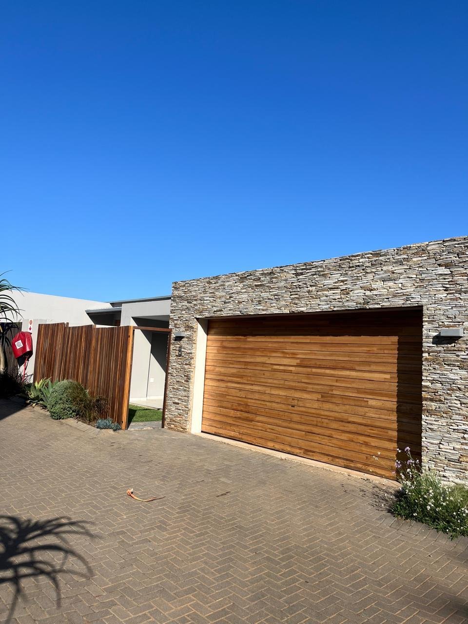 Townhouse in Beachwood, KwaZulu-Natal, South Africa 2 - 16829168