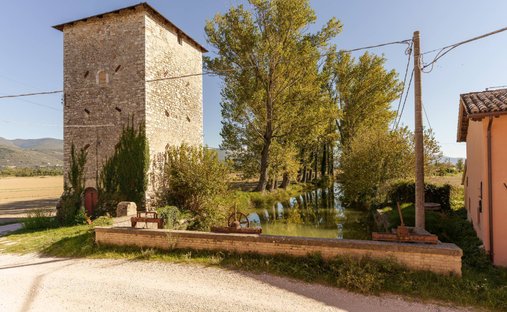 Estate in Spoleto, Umbria, Italy 1