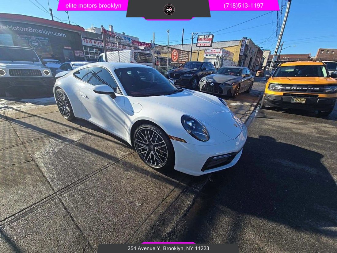 Coupe in Brooklyn, NY, United States 2 - 16829027