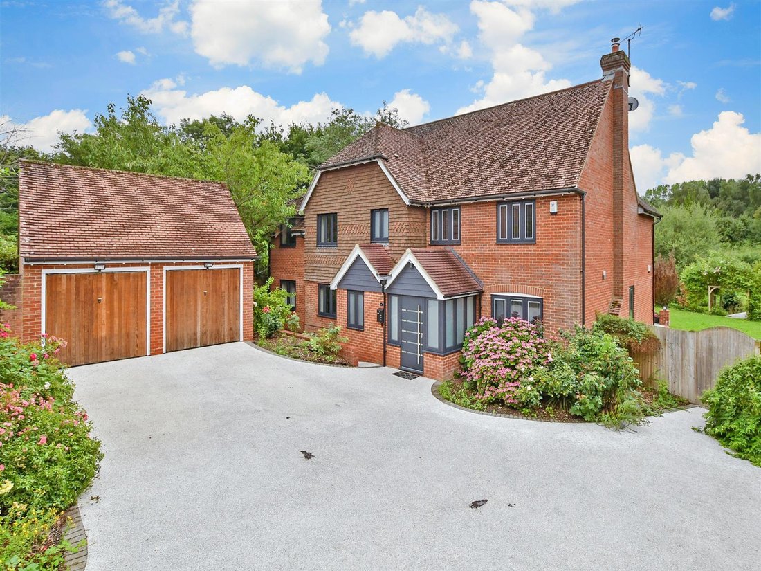 House in Upper Harbledown, Harbledown, England 1 - 16832882