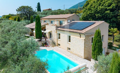 Barnes South Drôme Sumptuous Renovated Medieval Castle Panoramic View Swimming Pool