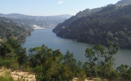 Terreno en Penhalonga e Pacos de Gaiolo, Distrito de Oporto, Portugal 1