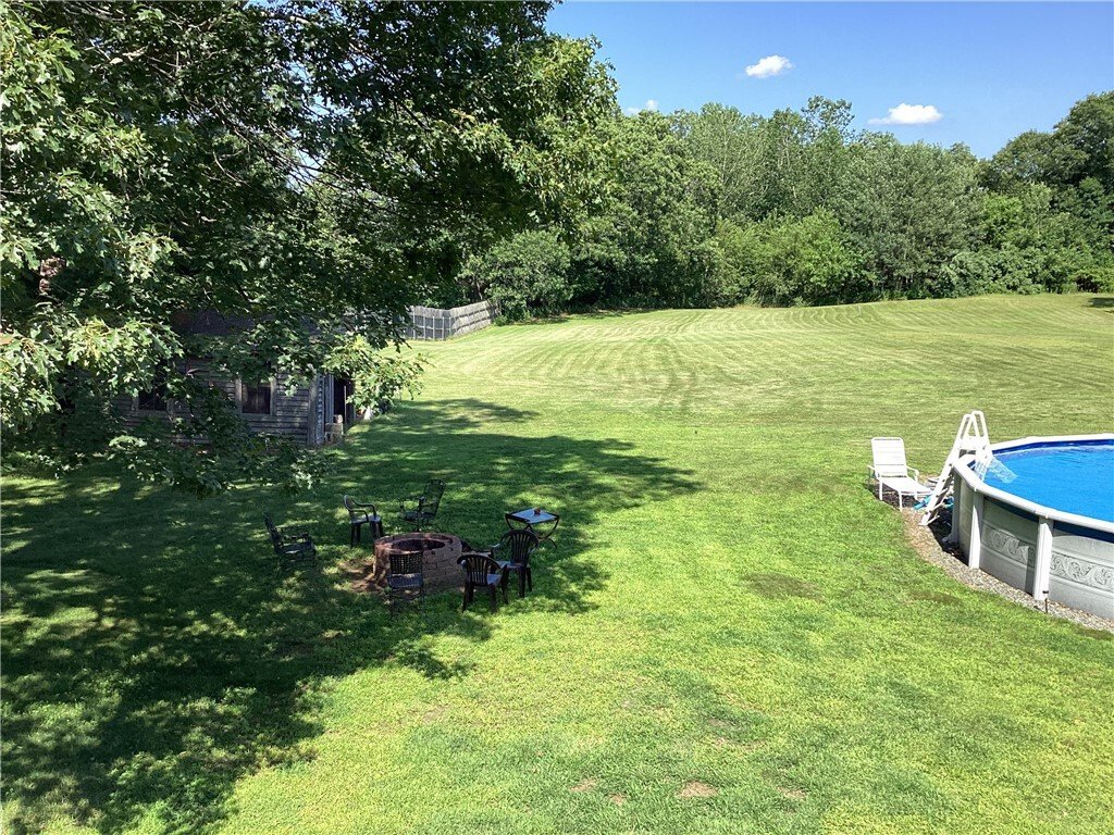 House in Johnston, Rhode Island, United States 4 - 16830795