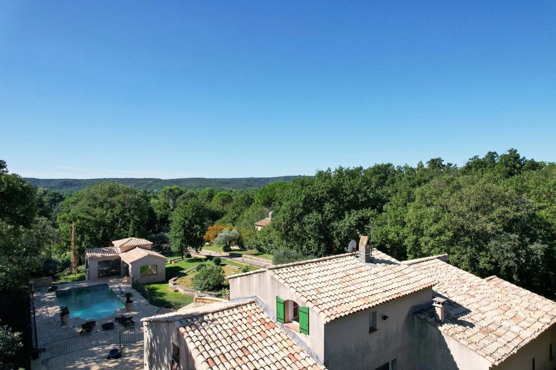 Estate in Castillon-du-Gard, Occitania, France 5 - 16833126