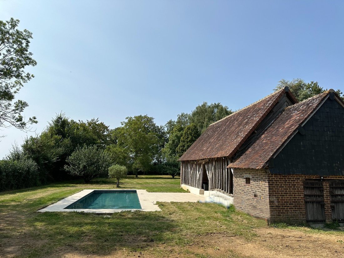 Estate in Arcisses, Centre-Val de Loire, France 5 - 16836799