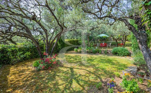 Barnes South Drôme Sumptuous Renovated Medieval Castle Panoramic View Swimming Pool