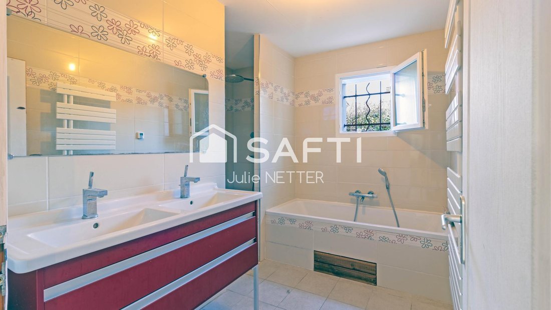 House in Ecarts, Roquebrune-sur-Argens, France 5 - 16837209