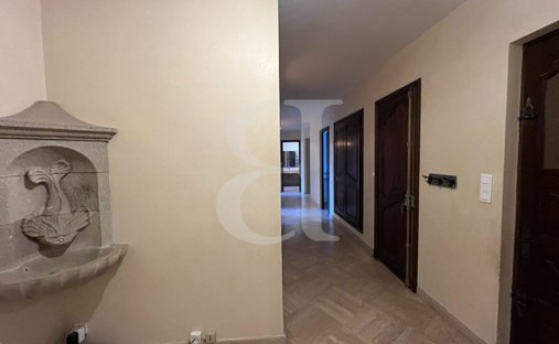 Castle for Sale in Carpentras, Provence-Alpes-Côte d'Azur, France