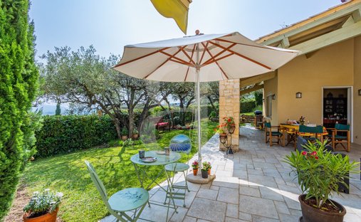 Barnes South Drôme Sumptuous Renovated Medieval Castle Panoramic View Swimming Pool